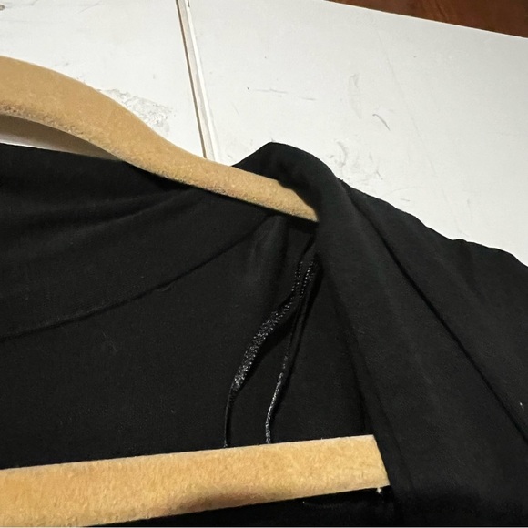 Vince Camuto Drape Open Front Lightweight Sweater Black Size 1X - Picture 4 of 6